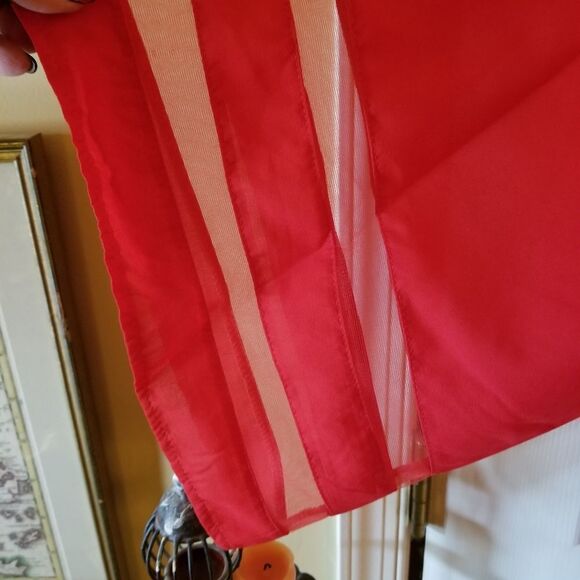 RED COTTON TOP W/ SEE THRU SLEEVES - Picture 3 of 4